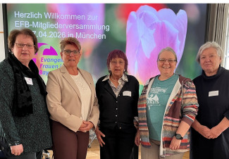 efb-vorstand_neu2_vlnr._sabine_ruediger-hahn_katharina_geiger_dr._johanna_beyer_monika_siebert-vogt_dr._katharina_staedtler